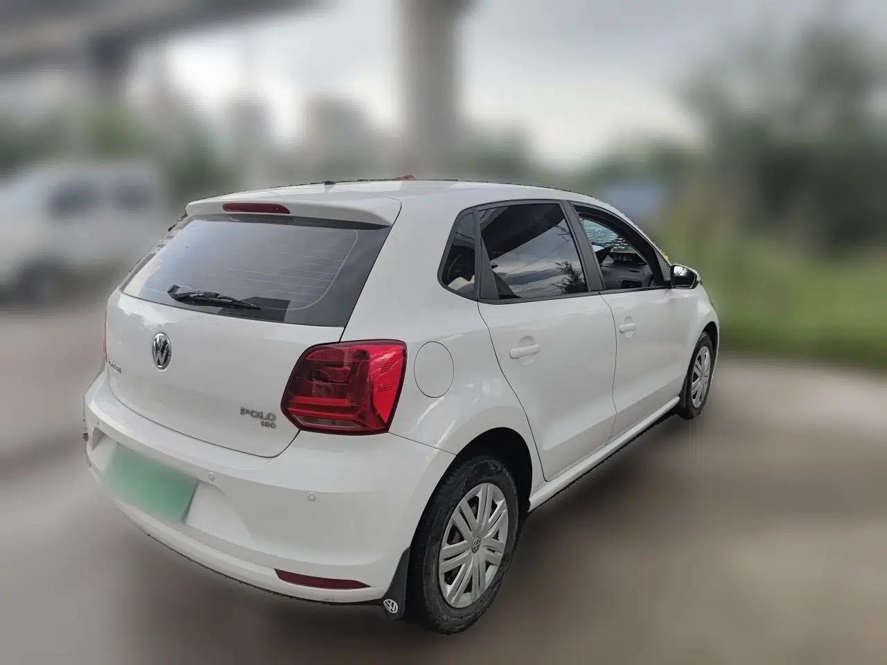 Volkswagen Polo 2018 1.5L Automatic Advanced Driving Model — миниатюра 6