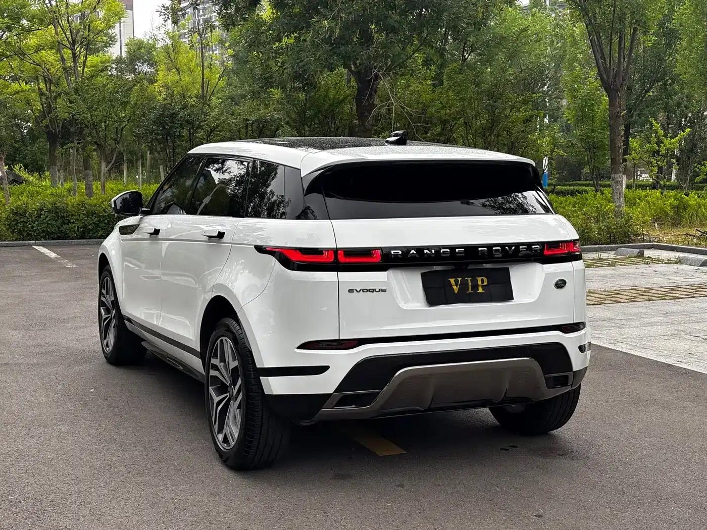 Range Rover Evoque 2022 Model, Evoque L 249PS R-Dynamic Luxury Edition — миниатюра 7