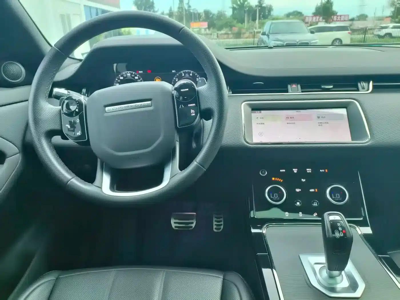 Range Rover Evoque 2020 249PS R-DYNAMIC S Obsidian Black Sport Edition — миниатюра 6
