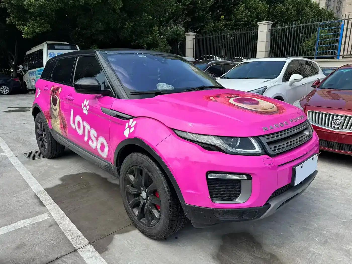 Range Rover Evoque 2016 2.0T Pure Luxury Edition — миниатюра 3