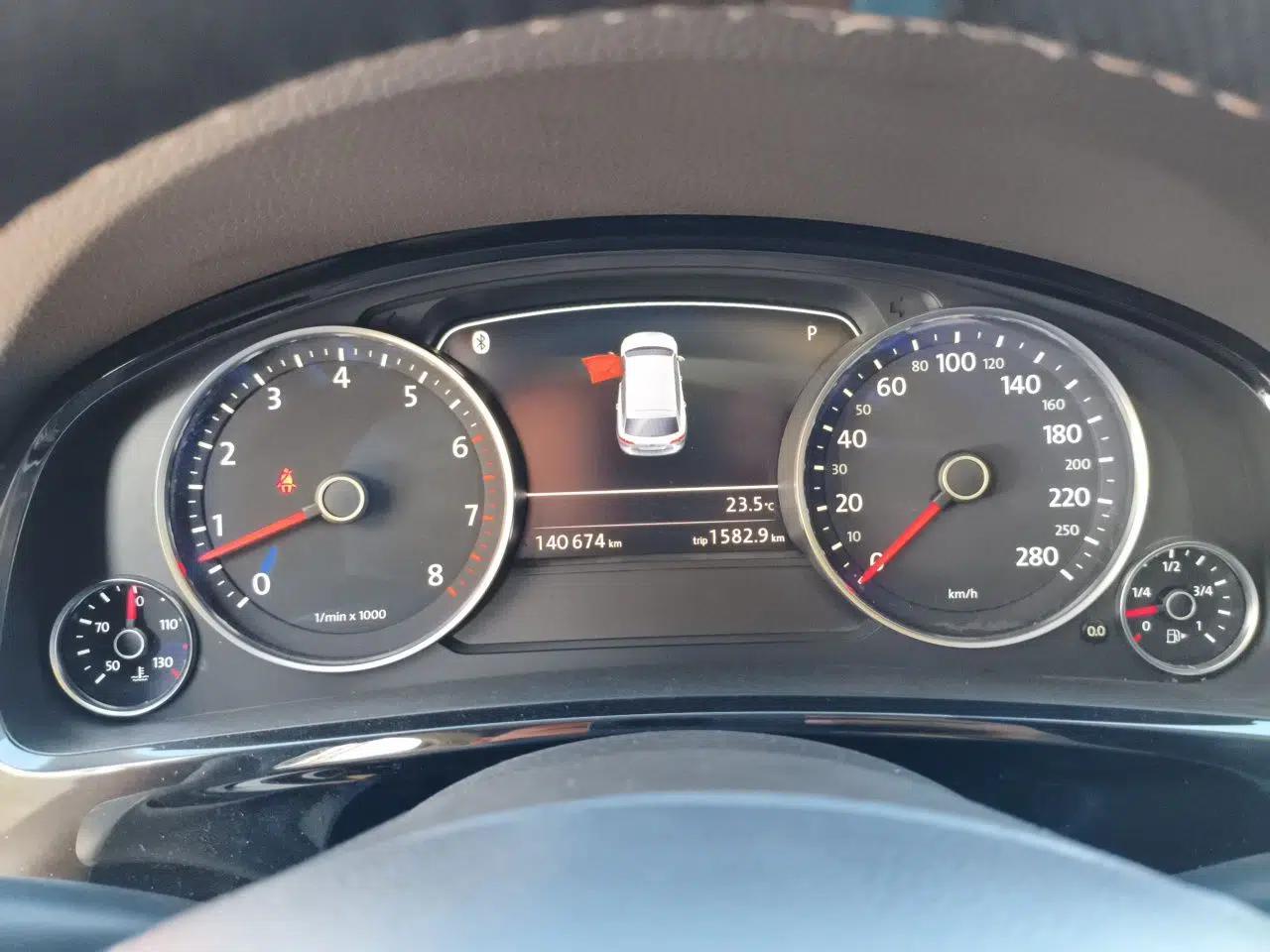 Volkswagen Touareg 2017 3.0 TSI Yuyue Model — миниатюра 11