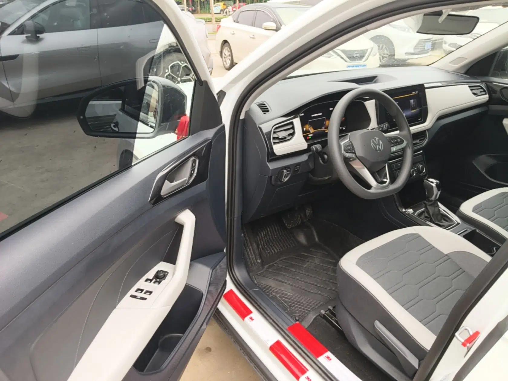 Volkswagen Tharu 2026 Model Xinrui 300TSI Ruiyi Edition — миниатюра 18
