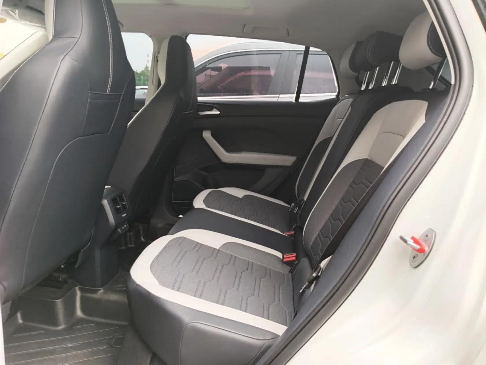 Volkswagen Tharu 2026 Model Xinrui 300TSI Ruiyi Edition — миниатюра 20