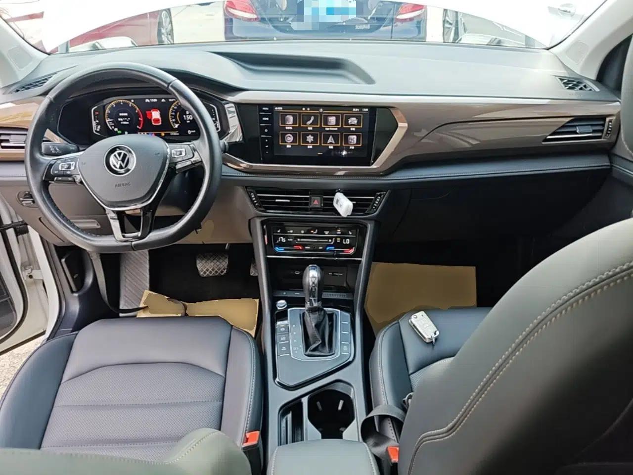 Volkswagen Tharu 2022 280TSI Two-Wheel-Drive Luxury Edition — миниатюра 12