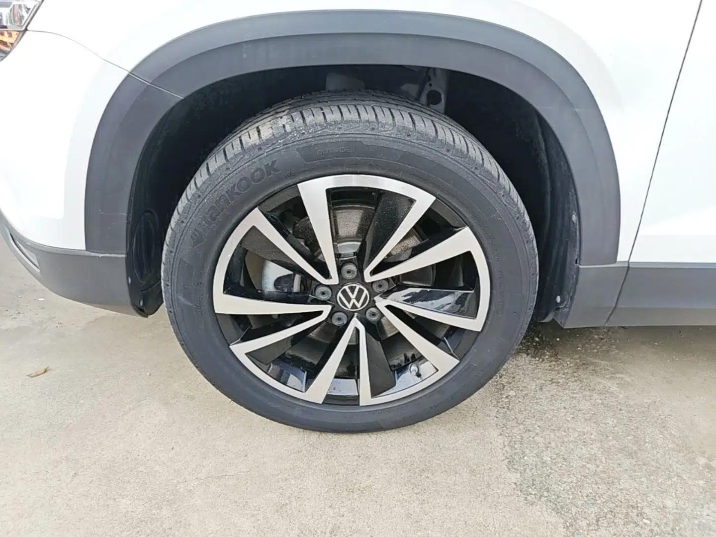 Volkswagen Tharu 2022 280TSI Two-Wheel-Drive Luxury Edition — миниатюра 10