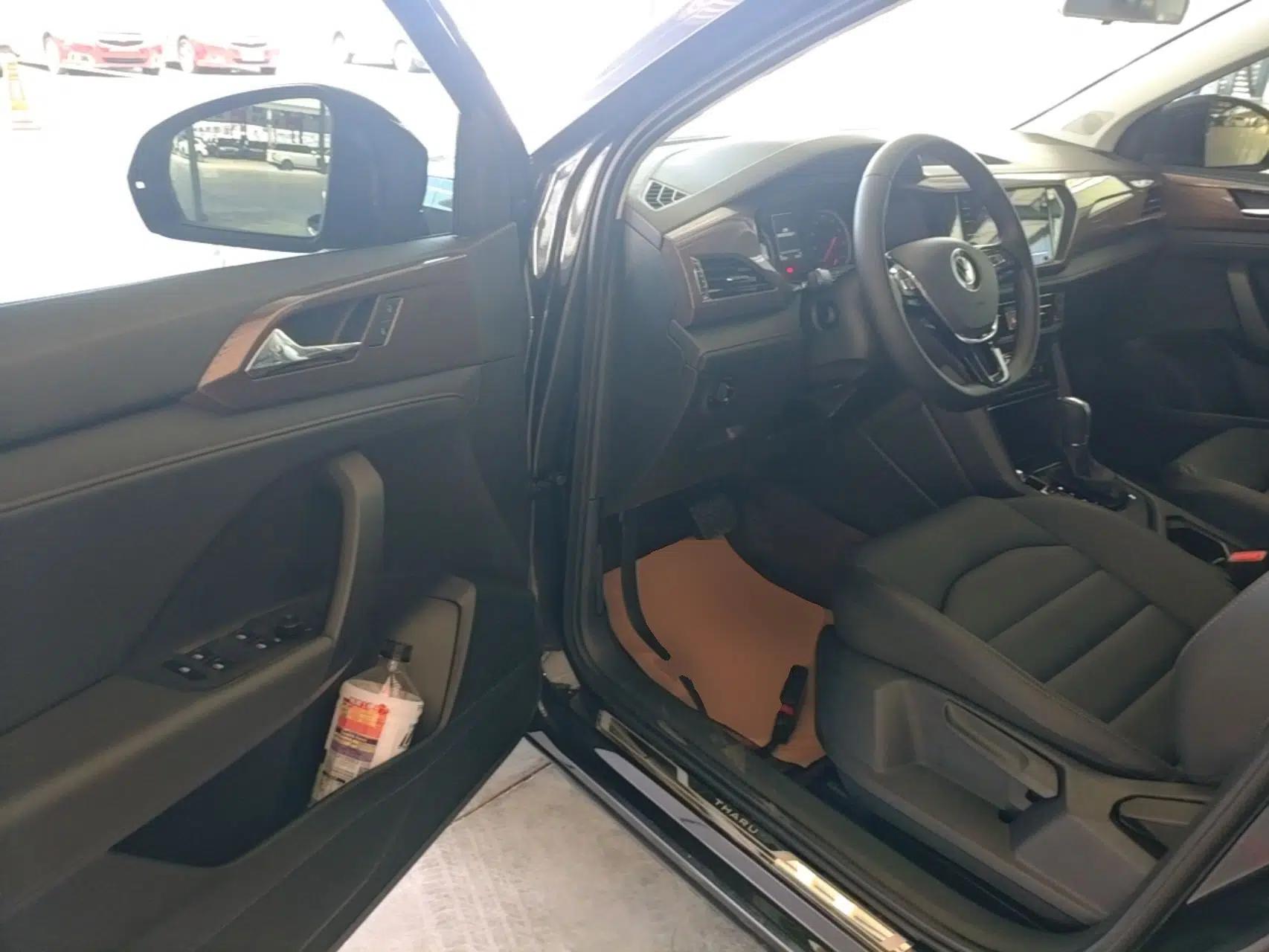 Volkswagen Tharu 2021 280TSI Two-Wheel Drive Comfort Edition — миниатюра 23