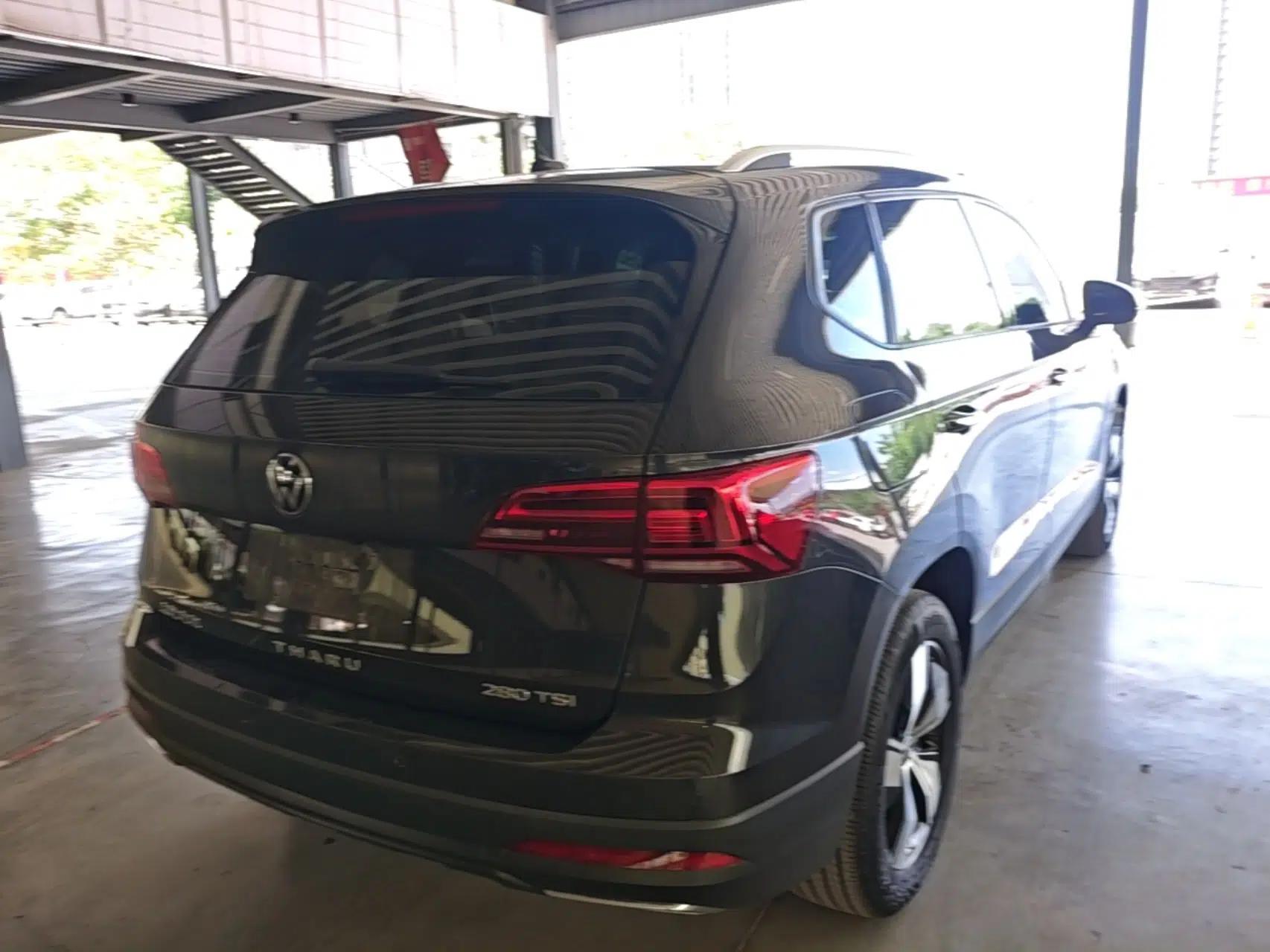 Volkswagen Tharu 2021 280TSI Two-Wheel Drive Comfort Edition — миниатюра 6