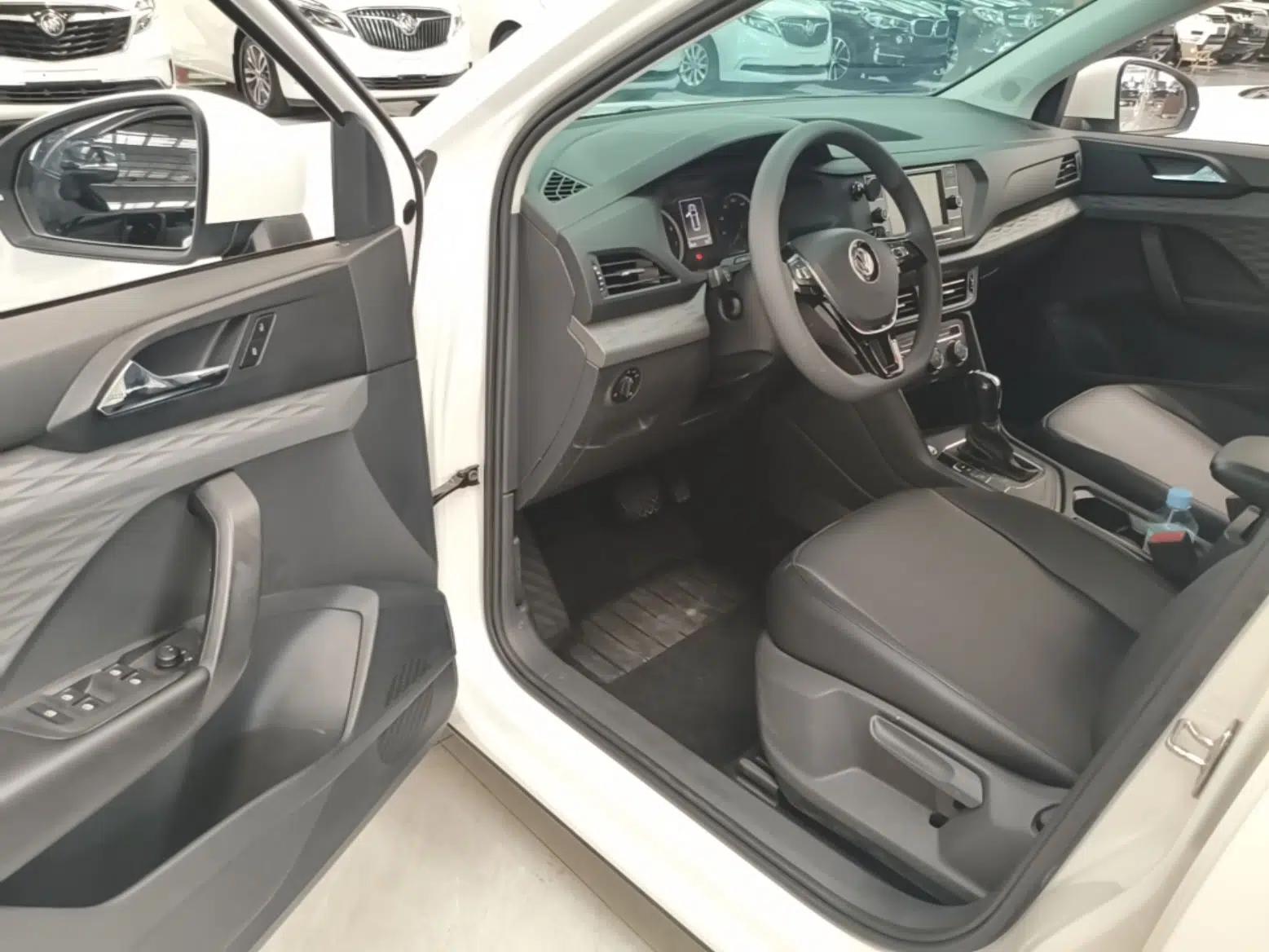 Volkswagen Tharu 2020 280TSI Two-Wheel Drive Trend Edition China VI Standard — миниатюра 18