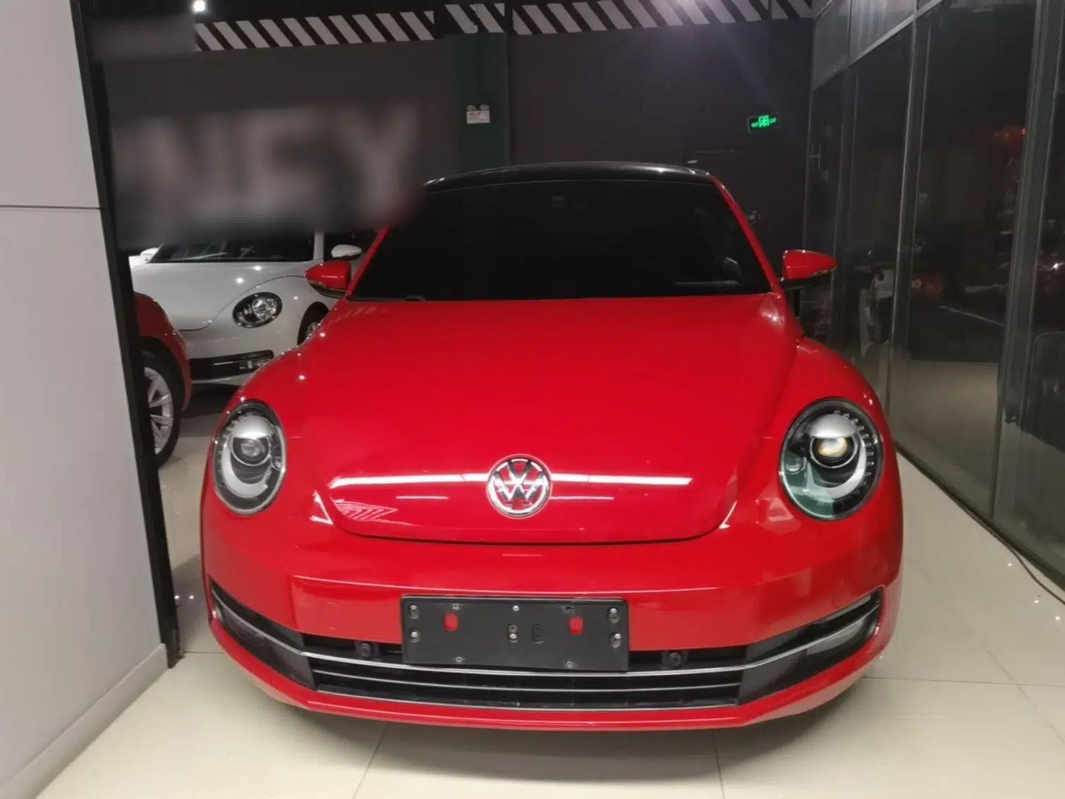 Volkswagen Beetle 2015 180TSI model — миниатюра 2