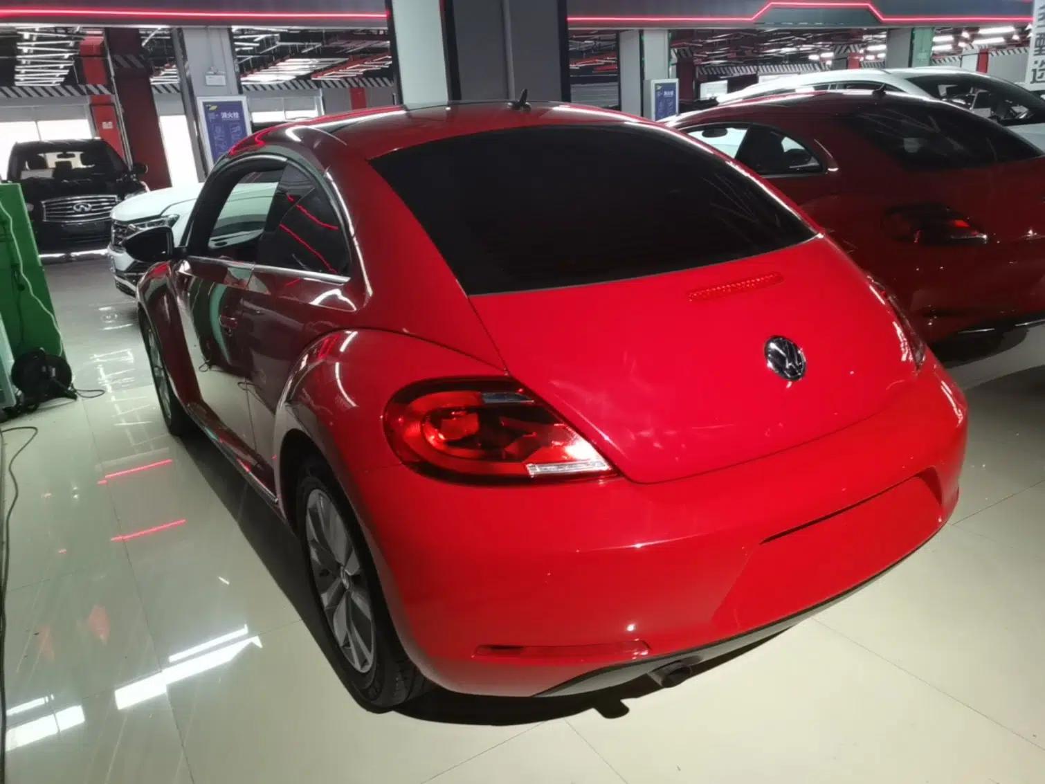 Volkswagen Beetle 2015 180TSI model — миниатюра 4