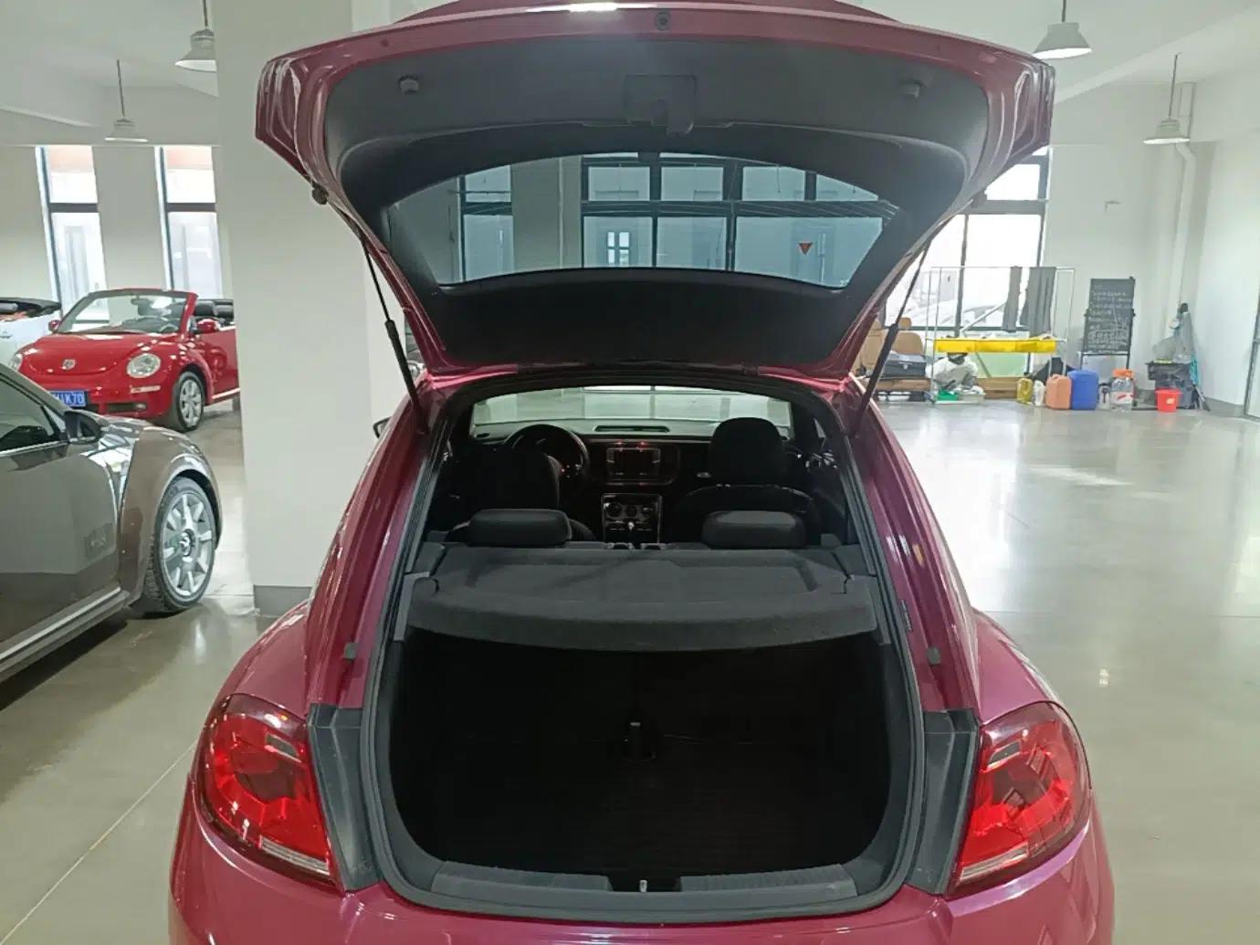 Volkswagen Beetle 2017 180TSI Pink Beauty Edition — миниатюра 27