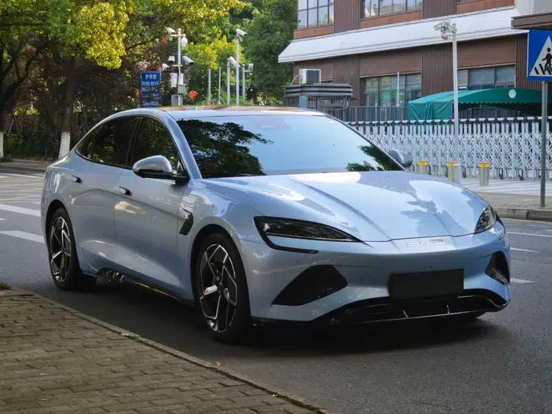 Seal 2022 700KM Long Range Rear-Wheel Drive Version — миниатюра 3
