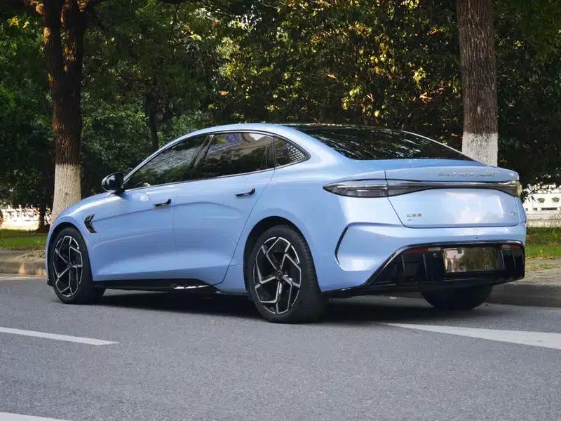 Seal 2022 700KM Long Range Rear-Wheel Drive Version — миниатюра 5