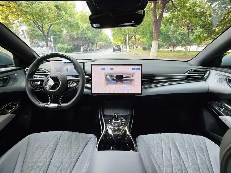 Seal 2022 700KM Long Range Rear-Wheel Drive Version — миниатюра 7