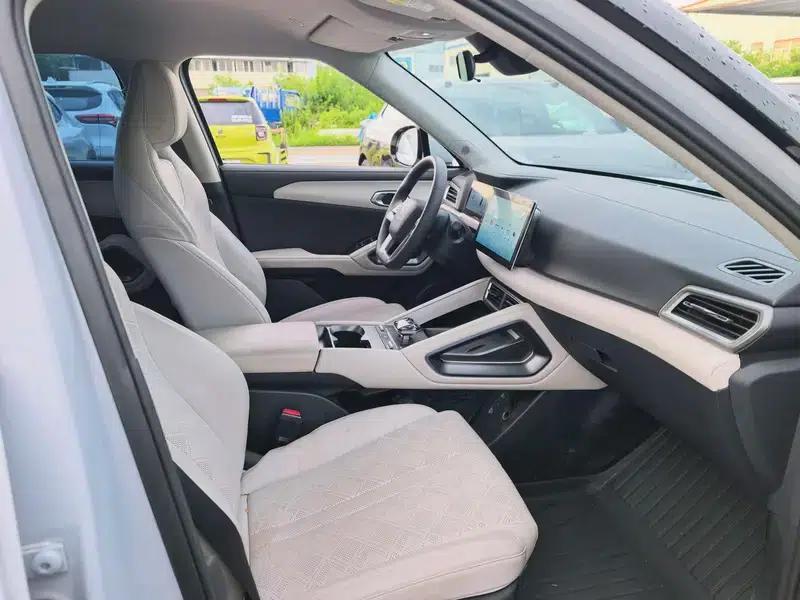 Yuan UP 2024 Model 401KM Vitality Edition — миниатюра 6