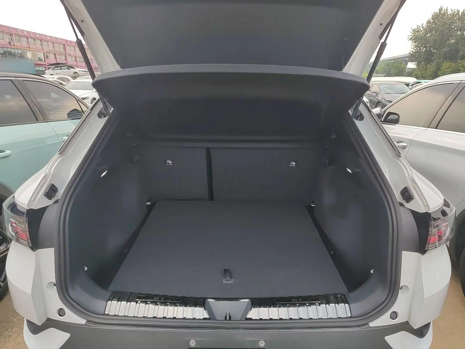 Volkswagen ID.4 CROZZ 2024 Pure Edition Limited Edition — миниатюра 27