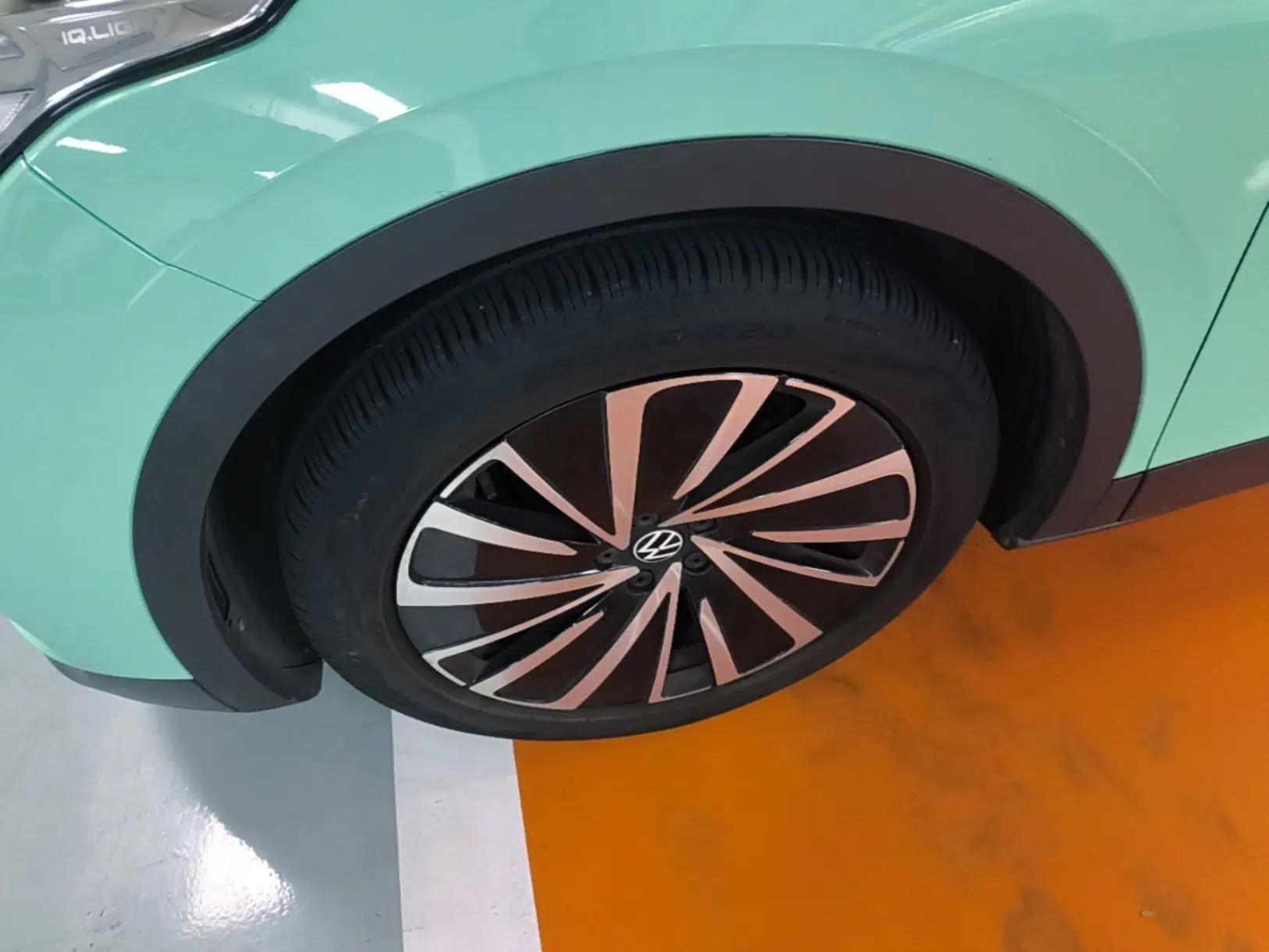 Volkswagen ID.4 X 2021 Pure+ Long-Range Edition — миниатюра 10