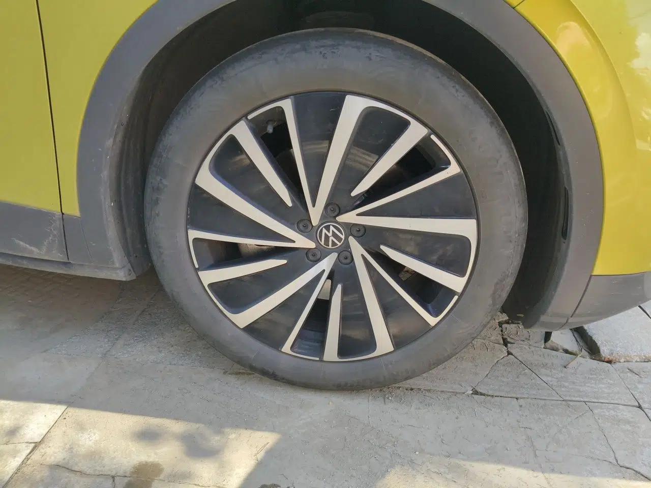 Volkswagen ID.4 X 2021 Pro Smart Long-Range Edition — миниатюра 8