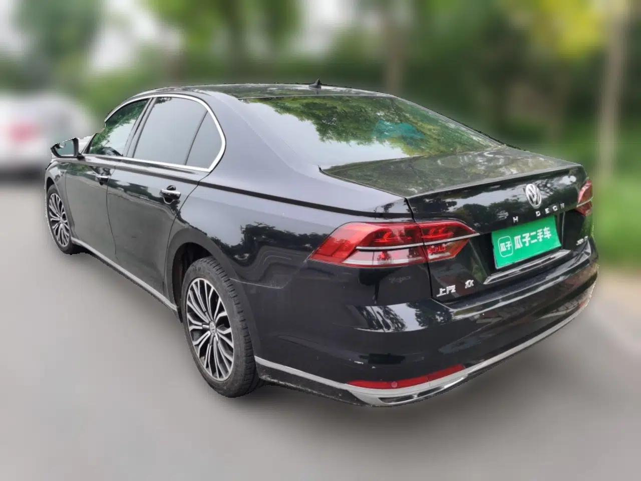 Volkswagen Phideon 2018 Revised Version 380TSI Two-Wheel Drive Business Edition — миниатюра 4