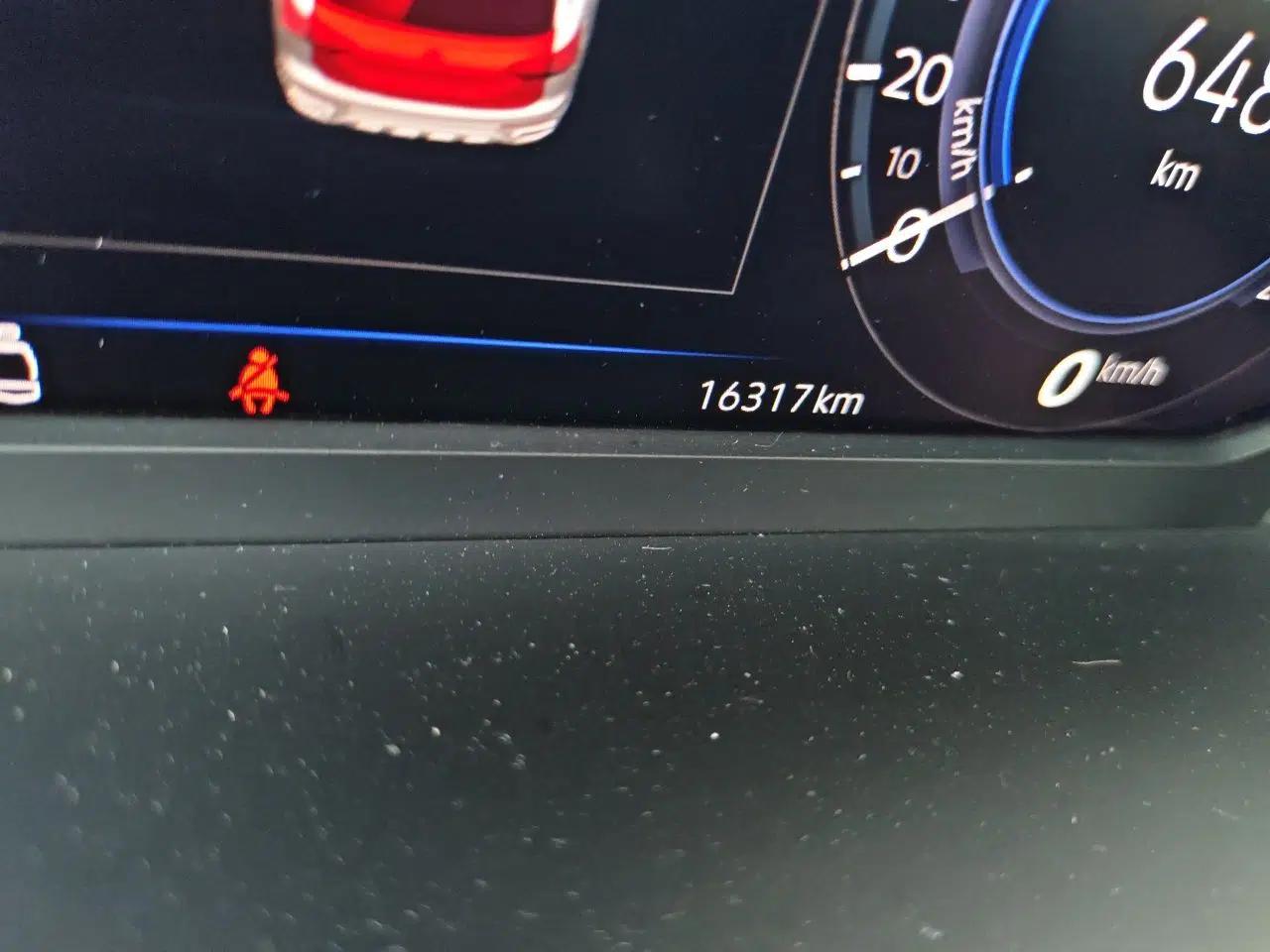 Volkswagen Tayron GTE Plug-in Hybrid 2022 1.4T Luxury Edition — миниатюра 12