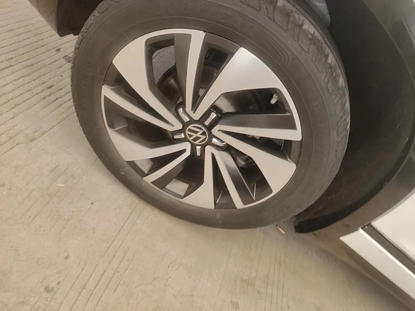Volkswagen Tayron X 2023 330TSI Two-Wheel-Drive Prestige High-Energy Version — миниатюра 11
