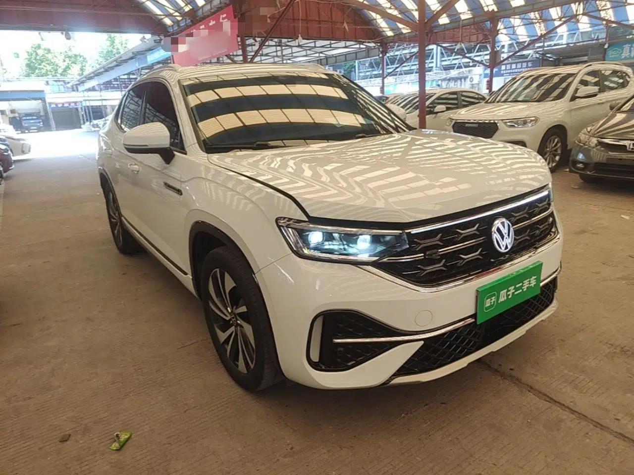 Volkswagen Tayron X 2023 330TSI Two-Wheel-Drive Prestige High-Energy Version — миниатюра 3