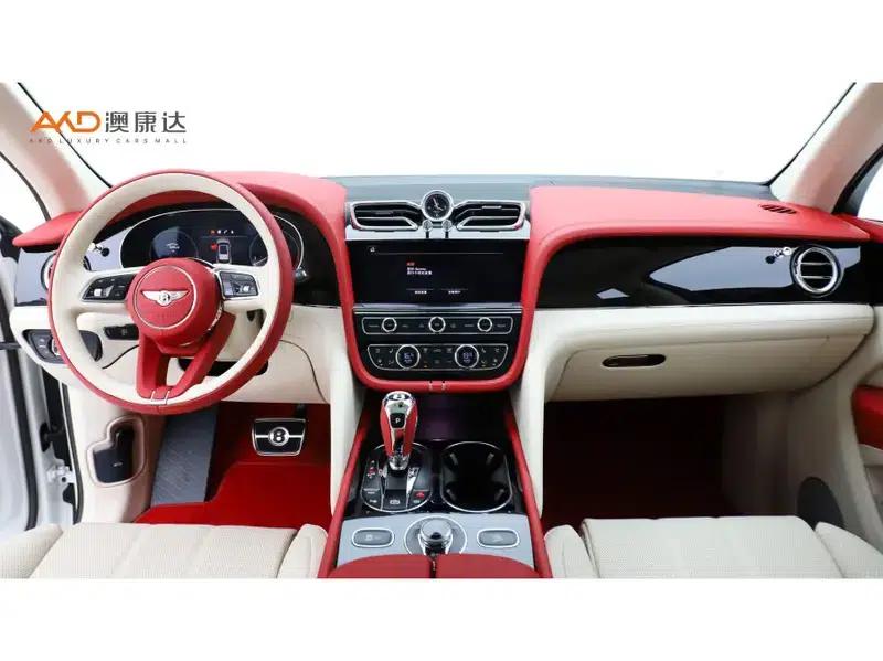 Bentayga 2022 4.0T V8 — миниатюра 6