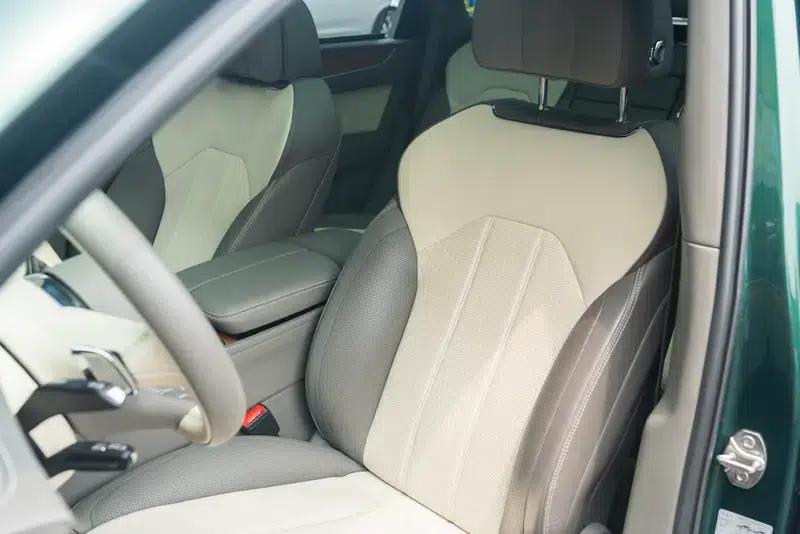 Bentayga 2021 4.0T V8 — миниатюра 28