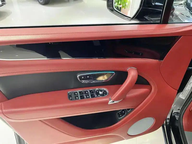 Bentayga PHEV 2019 3.0T PHEV — миниатюра 5