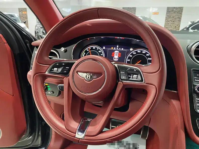 Bentayga PHEV 2019 3.0T PHEV — миниатюра 6
