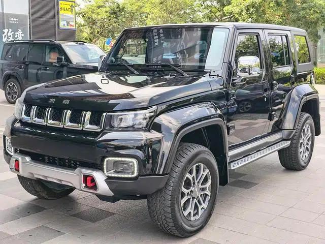 Beijing BJ40 2024 2.0T Automatic 4WD City Hunter Glory Edition