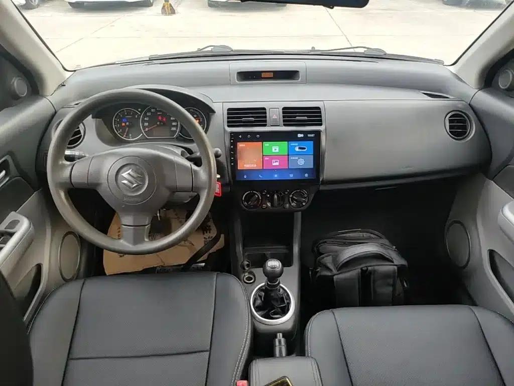 2014 Swift 1.3L Manual Standard Edition — миниатюра 10