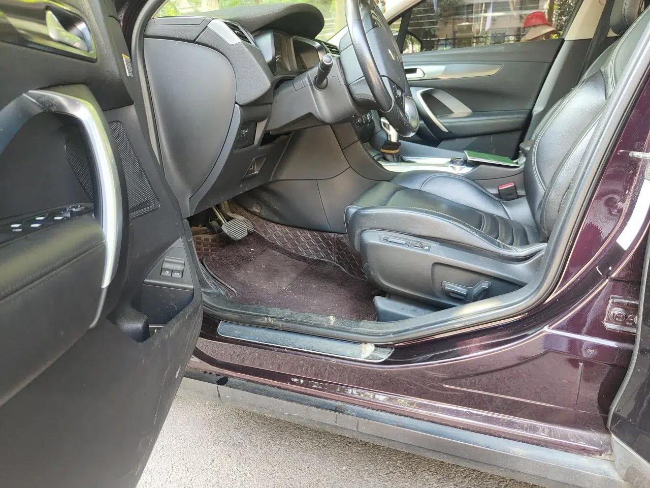 DS 6 2016 1.6T Luxury Edition THP160 — миниатюра 16