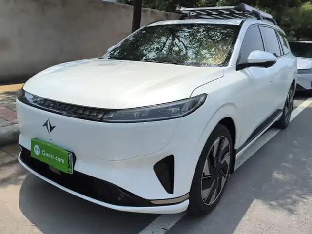 Dongfeng eπ eπ008 2024 636Max All-Electric Version 6 Seats