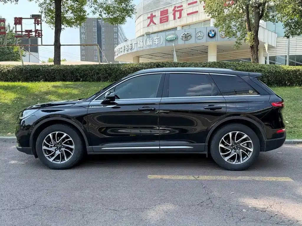 Adventurer 2022 2.0T 2WD Premium Edition — миниатюра 3
