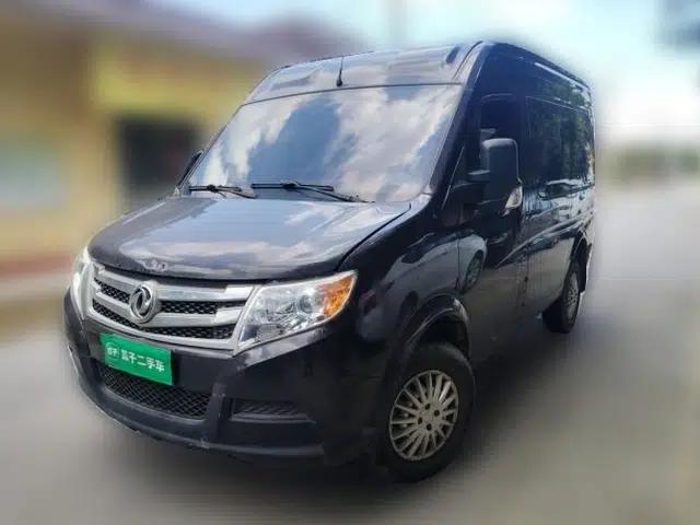 Dongfeng Yufeng 2020 2.3T Economy Logistics Vehicle Short Wheelbase Mid-Roof Design 5-9 Seats WP2.3