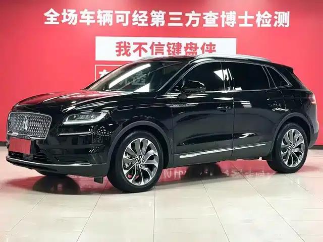 Navigator 2021 2.0T AWD Premium Edition