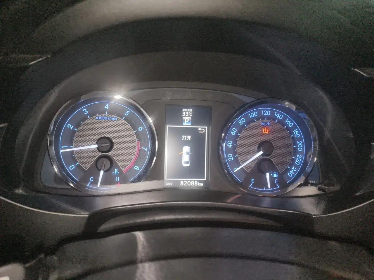 Toyota Levin 2014 1.8 GS CVT Elite Edition — миниатюра 11