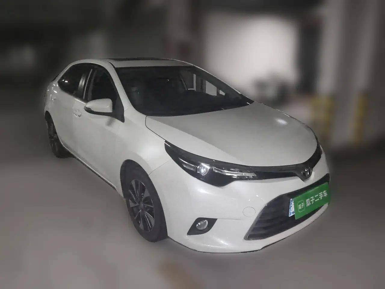 Toyota Levin 2014 1.8 GS CVT Elite Edition — миниатюра 3