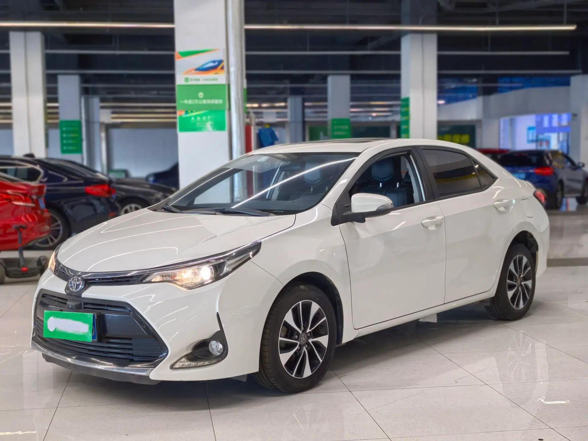 Toyota Levin 2018 185T CVT Luxury Edition China V Standard — миниатюра 1