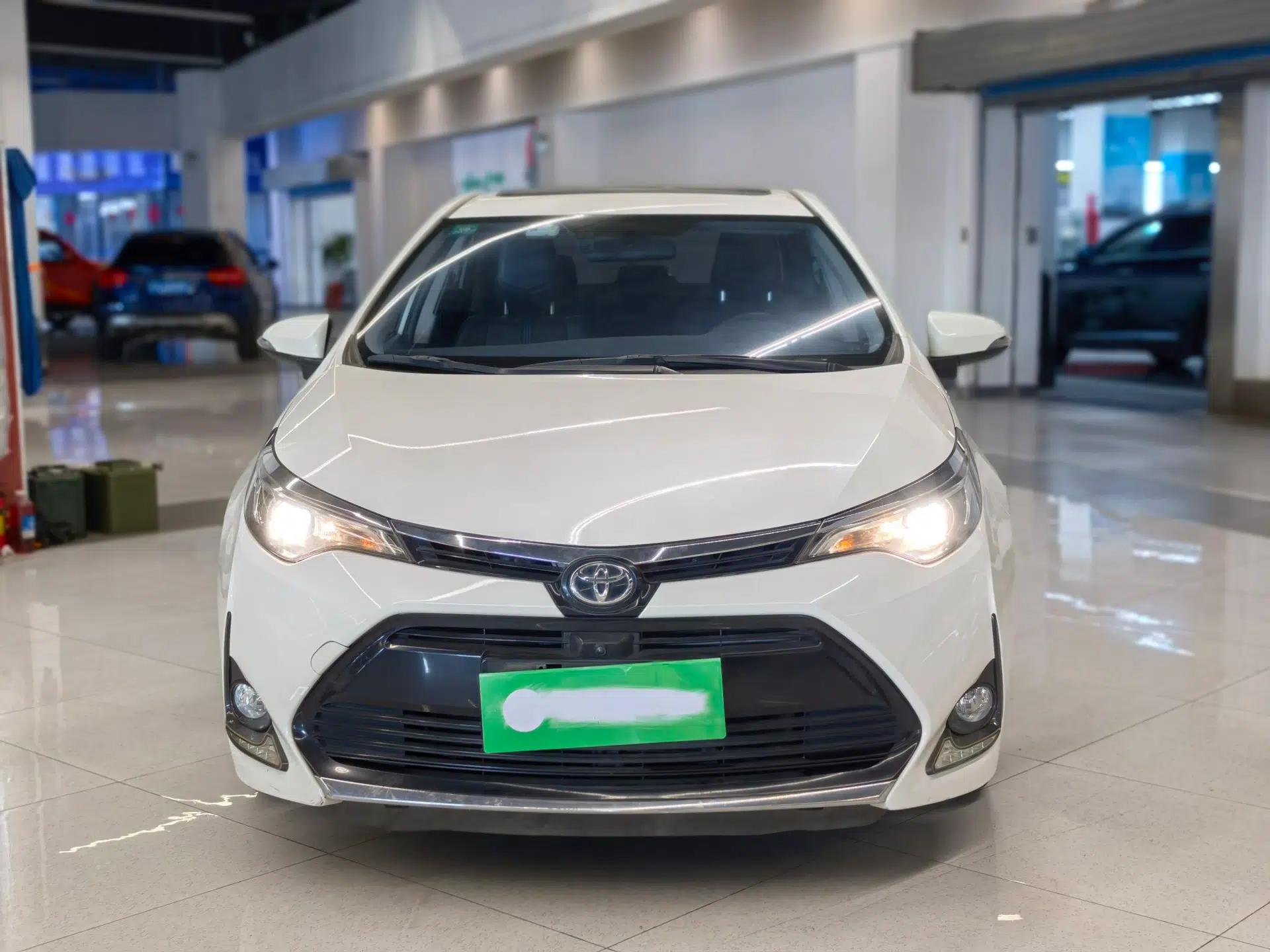 Toyota Levin 2018 185T CVT Luxury Edition China V Standard — миниатюра 16