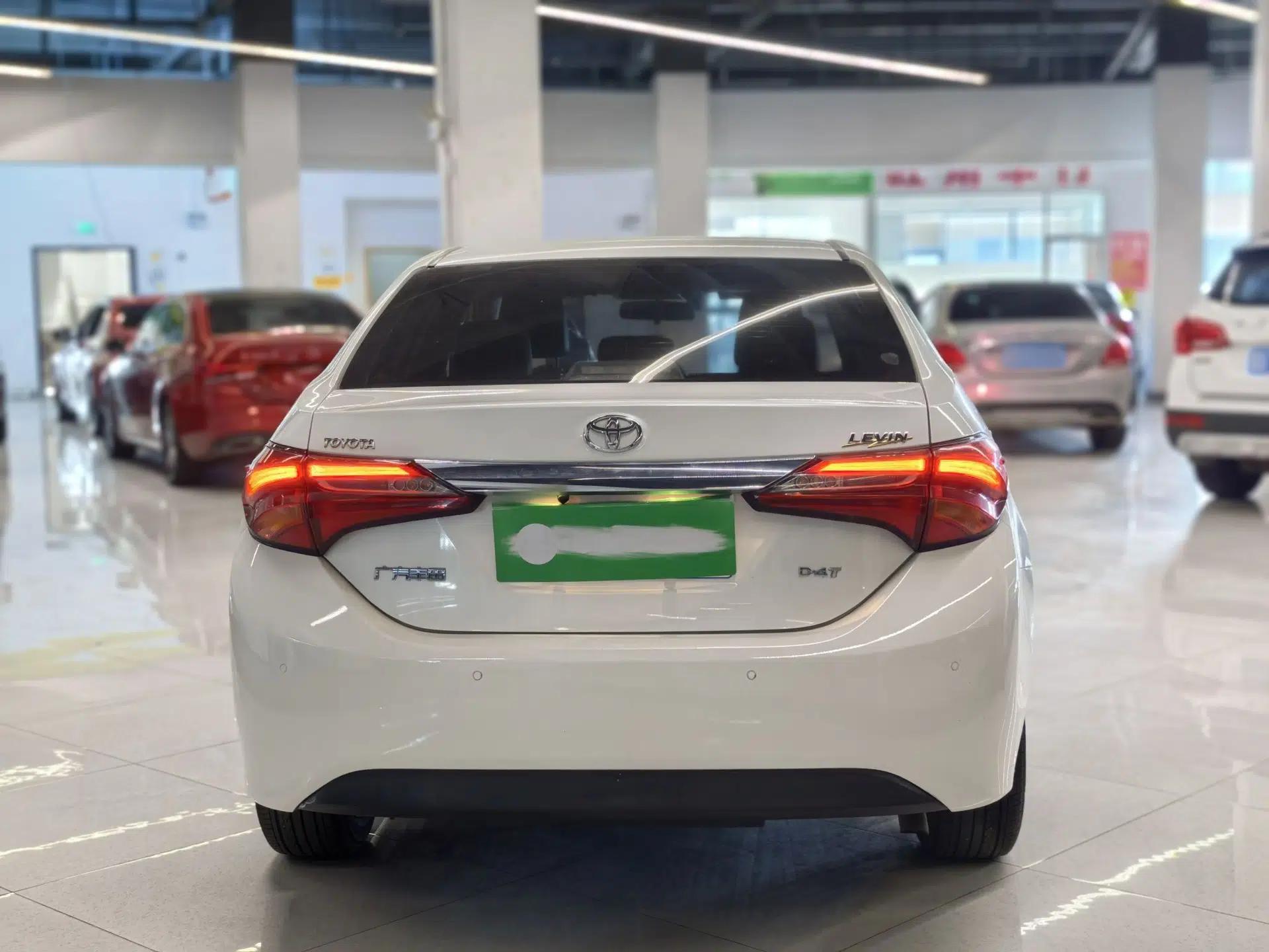 Toyota Levin 2018 185T CVT Luxury Edition China V Standard — миниатюра 17