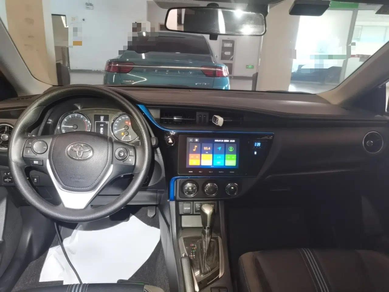 Toyota Levin 2018 185T CVT Luxury Edition China V Standard — миниатюра 19