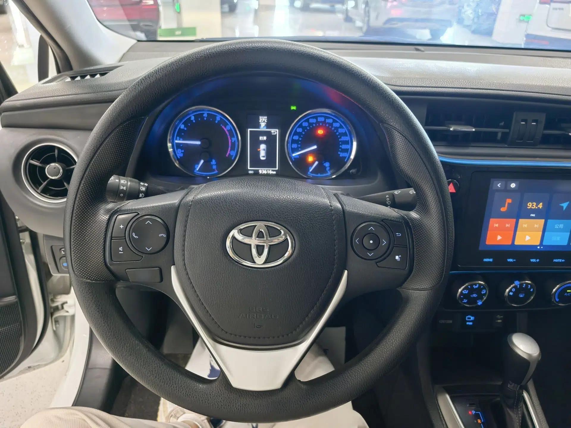 Toyota Levin 2018 185T CVT Luxury Edition China V Standard — миниатюра 34