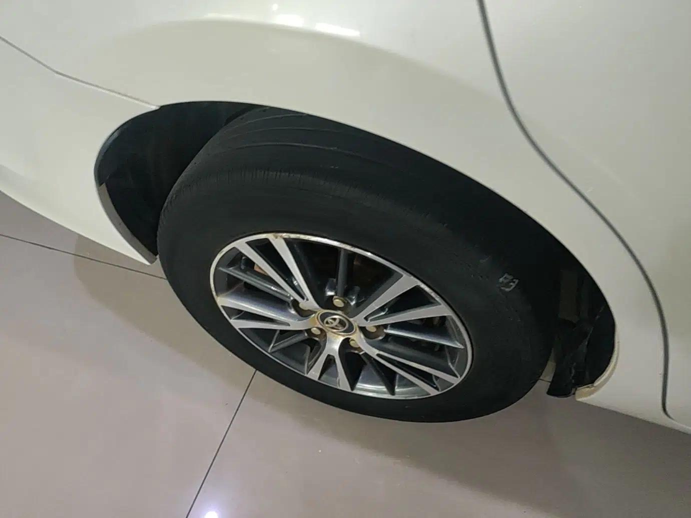 Toyota Levin 2017 1.2T G CVT Elite Edition — миниатюра 11