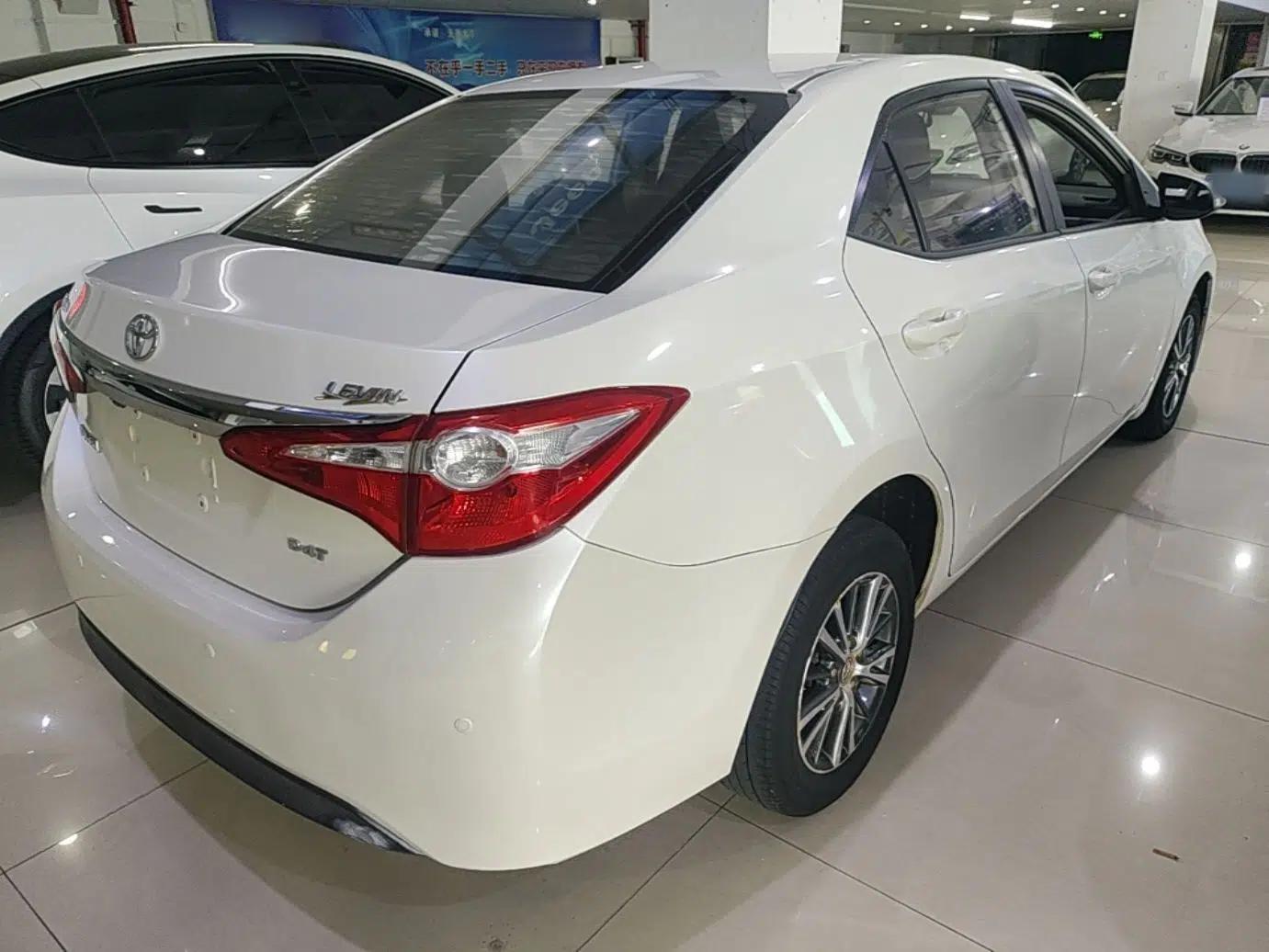 Toyota Levin 2017 1.2T G CVT Elite Edition — миниатюра 6