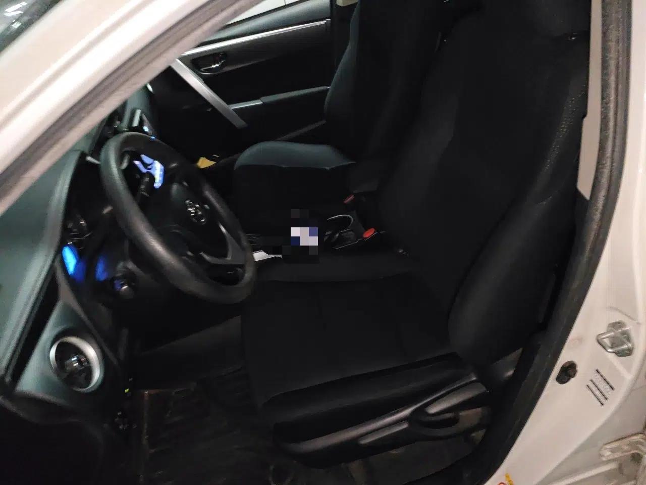 Toyota Levin 2017 Revised 185T CVT Elite Edition China V Standard — миниатюра 15