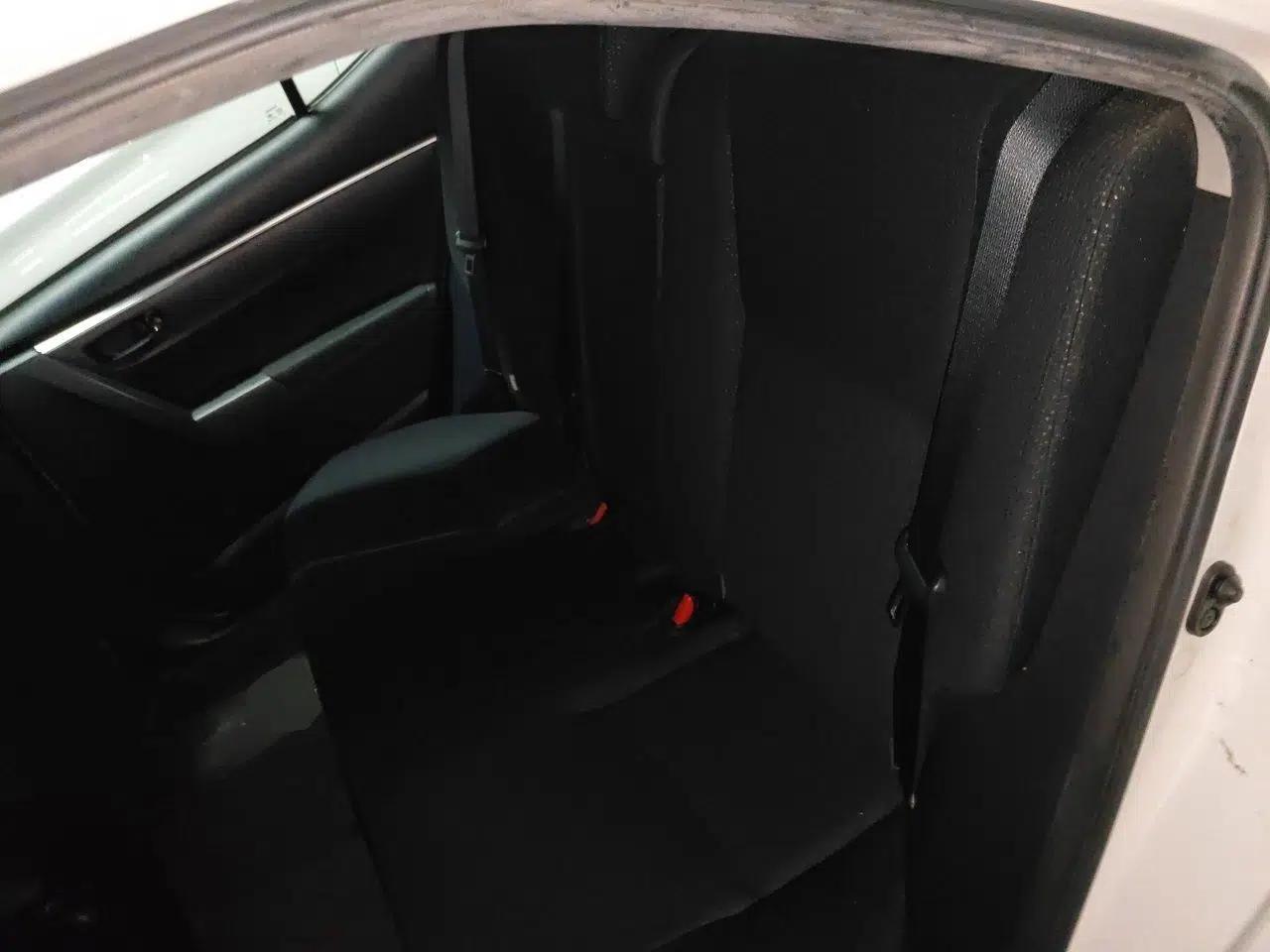 Toyota Levin 2017 Revised 185T CVT Elite Edition China V Standard — миниатюра 17