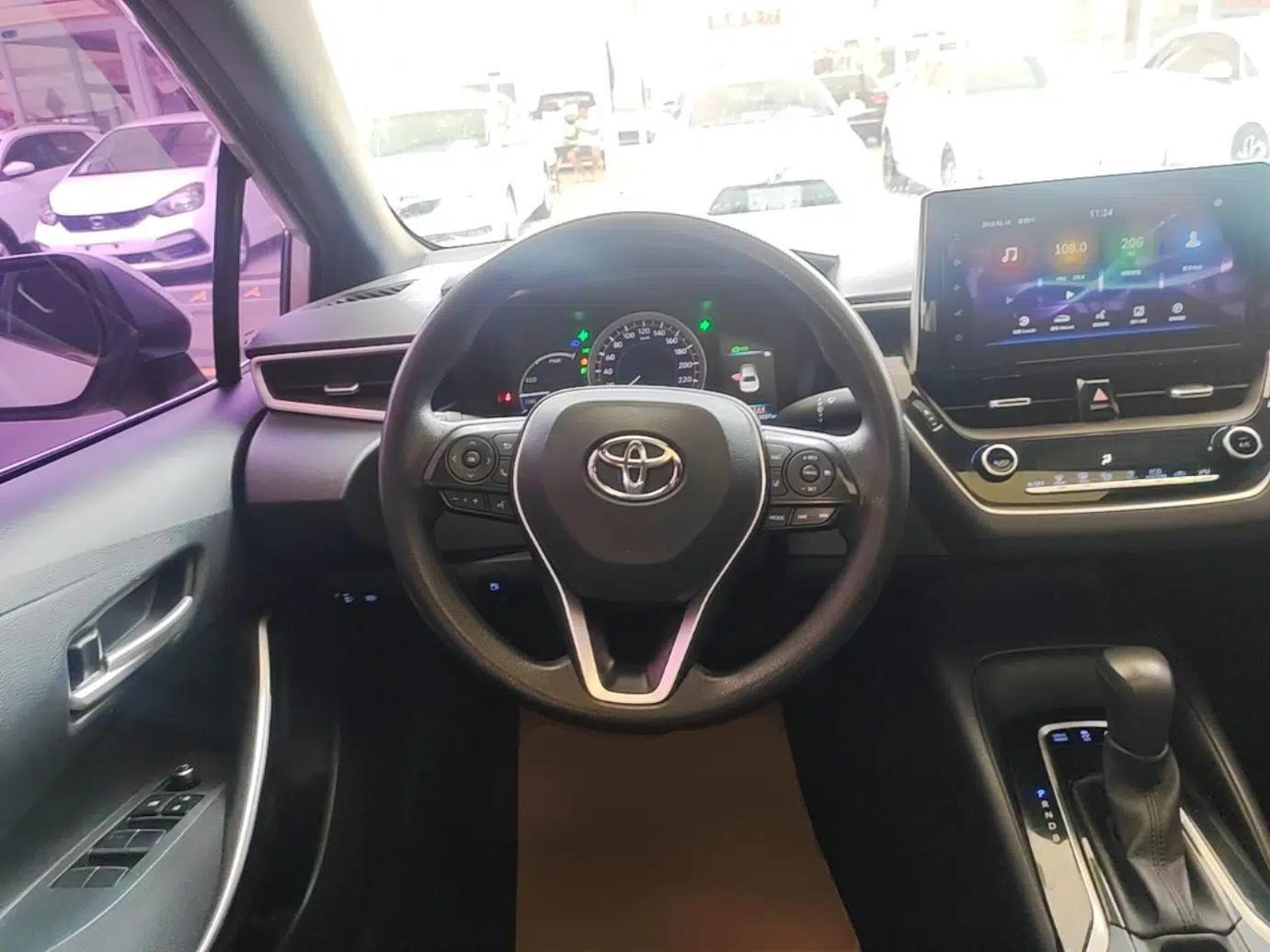 Toyota Levin 2019 Dual-Engine 1.8H E-CVT Sport Edition China VI Standard — миниатюра 13
