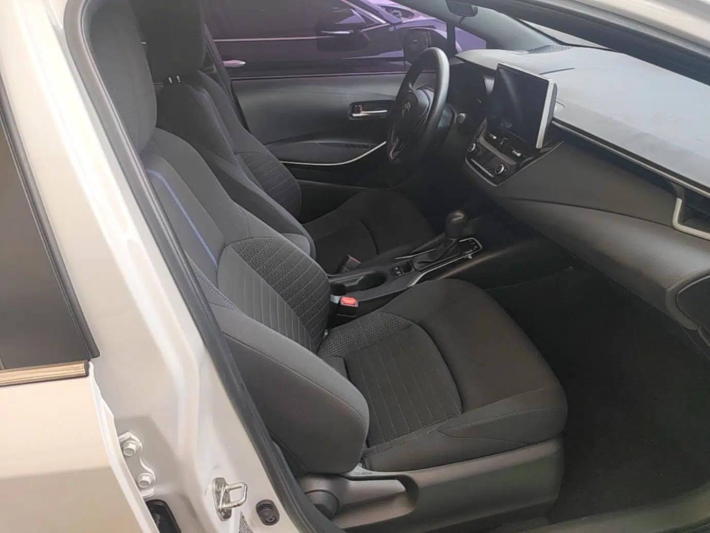 Toyota Levin 2019 Dual-Engine 1.8H E-CVT Sport Edition China VI Standard — миниатюра 19